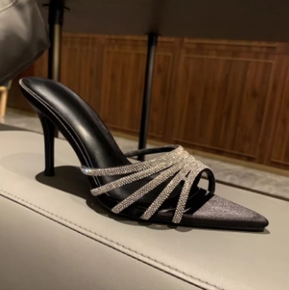 women shoes Heels - Picture 3 of 4